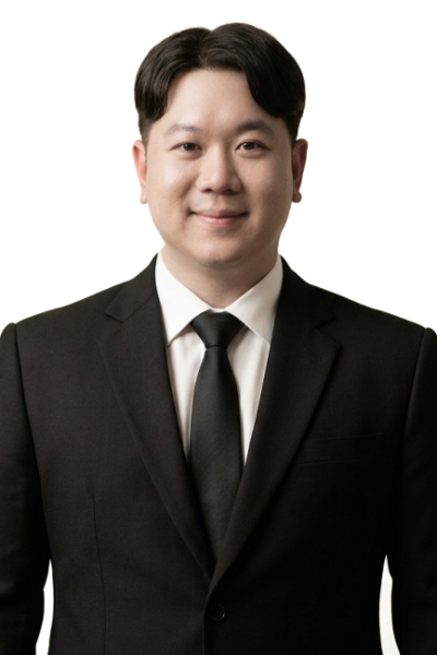 진동욱